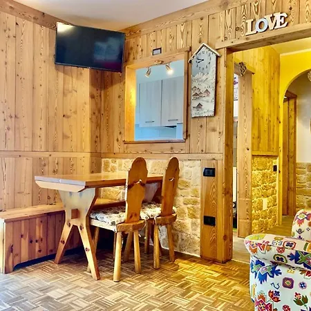 Apartment Profumo Di Legno